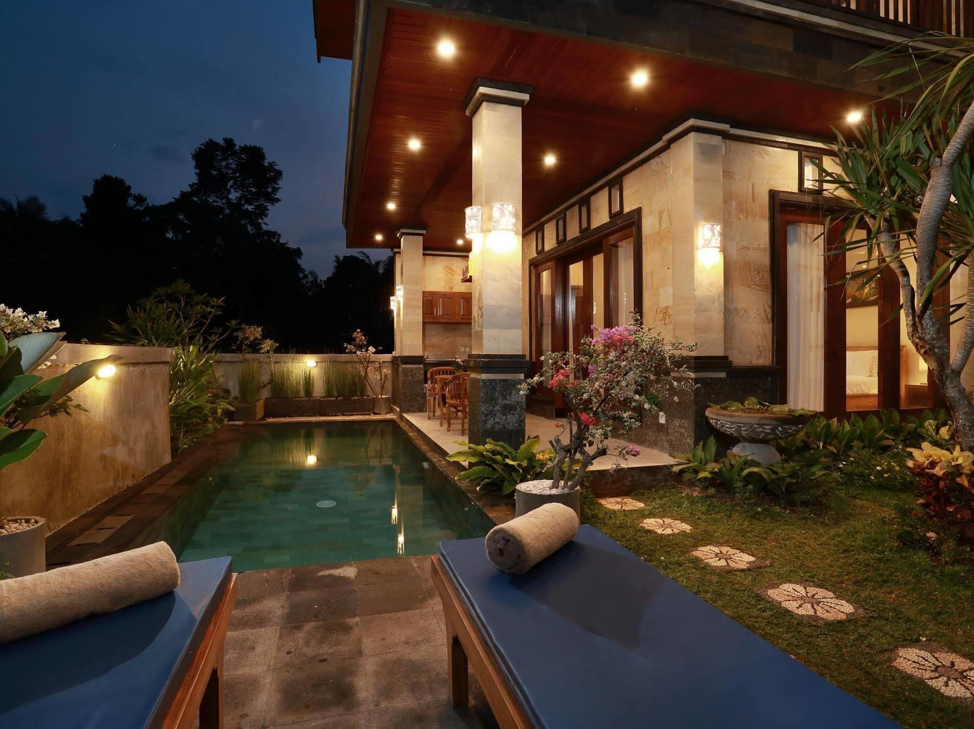 Dewi Sri Private Villa Ubud  Exterior photo